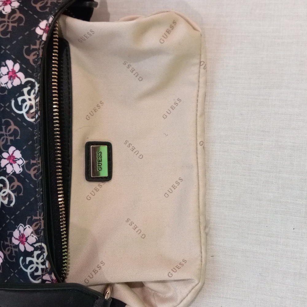 Handbag - Picture 11 of 14